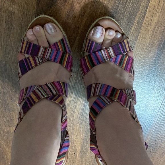 Bakers colorful espadrilles platform sandals, adjustable straps, sz10 runs small - Picture 8 of 9